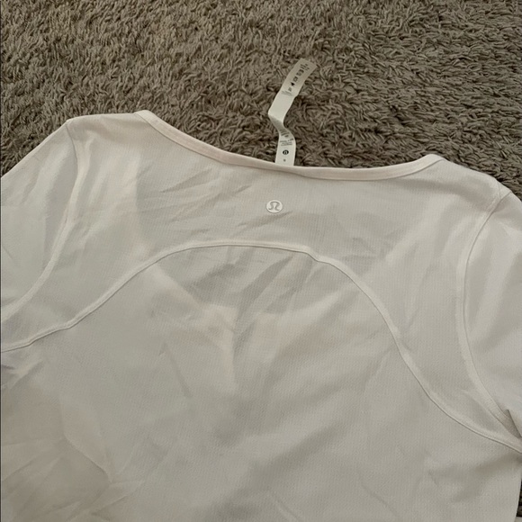 Lululemon Cropped Henley LS - Picture 7 of 7